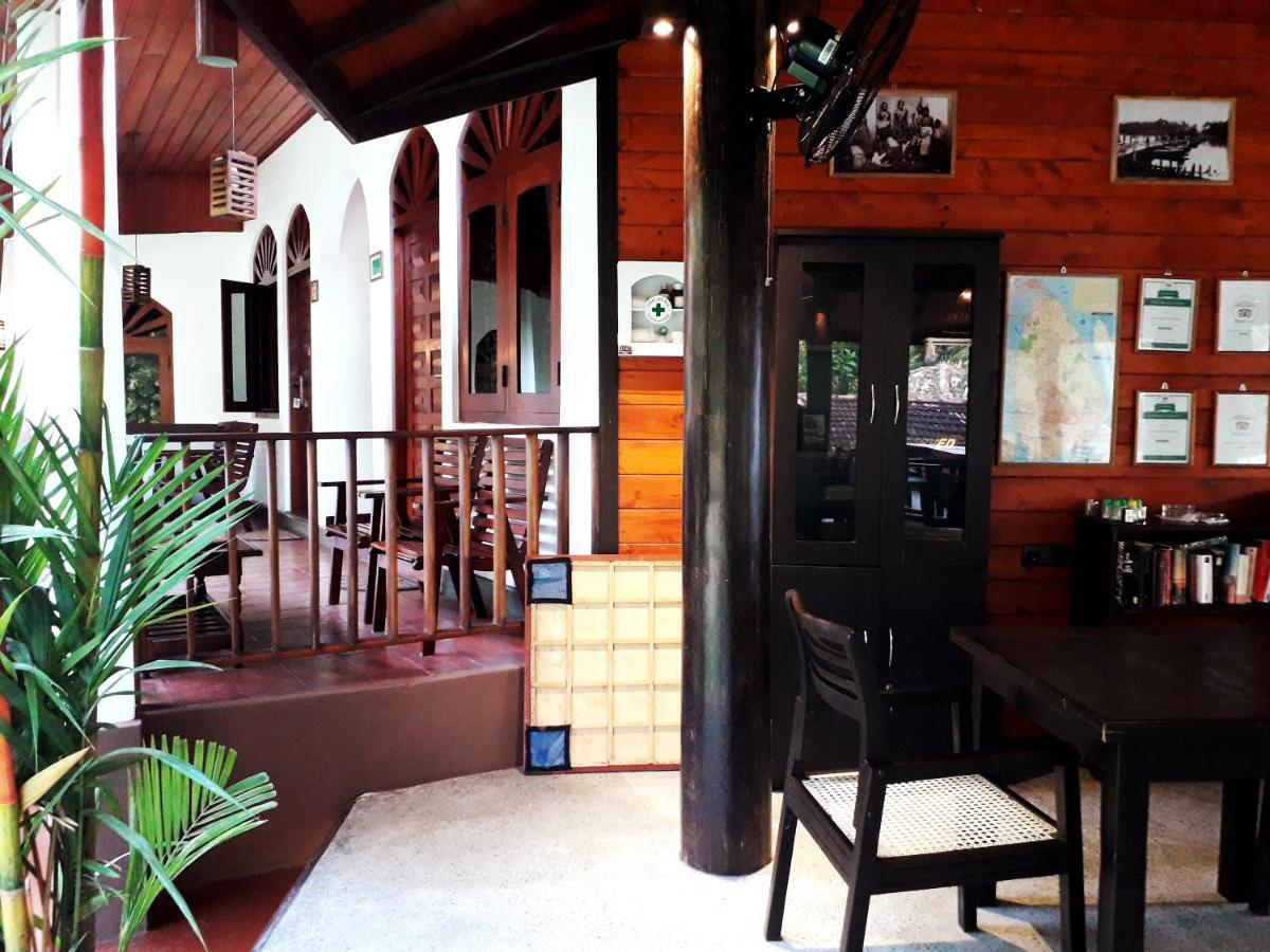Goyambokka Guesthouse Tangalle Extérieur photo